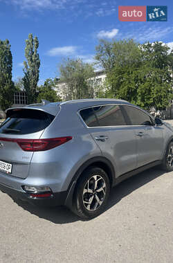 Внедорожник / Кроссовер Kia Sportage 2021 в 
