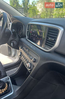 Внедорожник / Кроссовер Kia Sportage 2021 в 