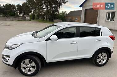Внедорожник / Кроссовер Kia Sportage 2011 в 