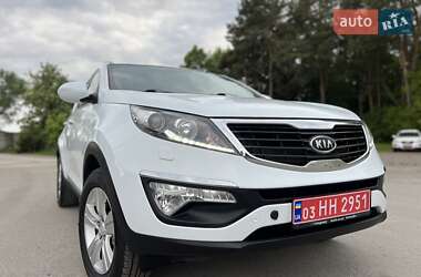 Внедорожник / Кроссовер Kia Sportage 2011 в 