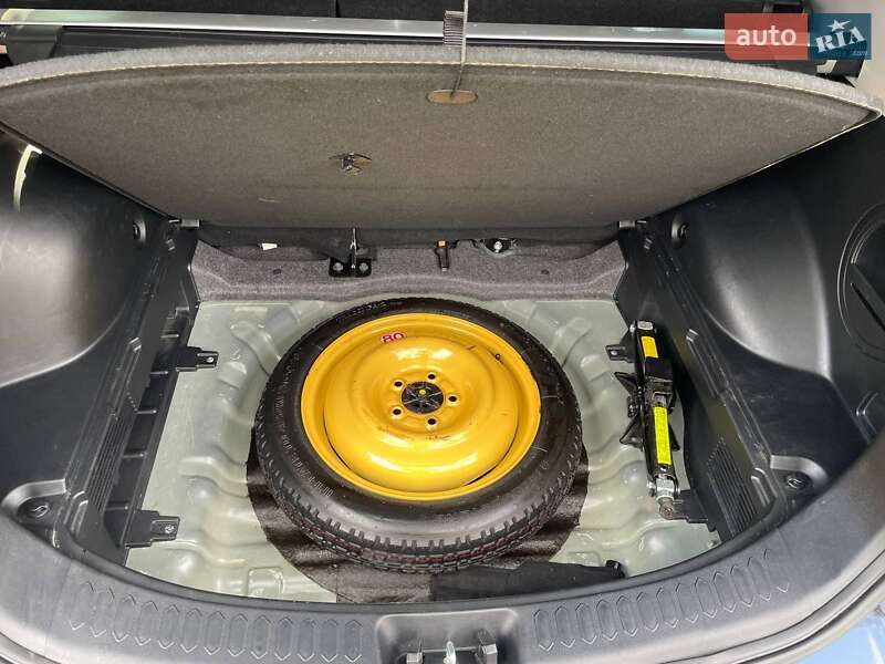 Позашляховик / Кросовер Kia Sportage 2015 в Києві