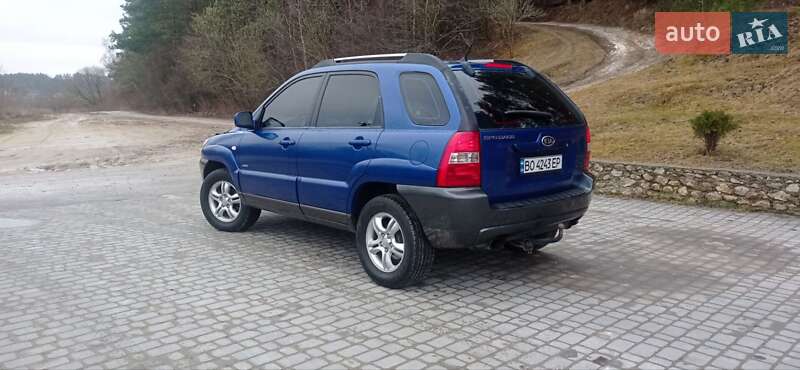 Позашляховик / Кросовер Kia Sportage 2005 в Шумську