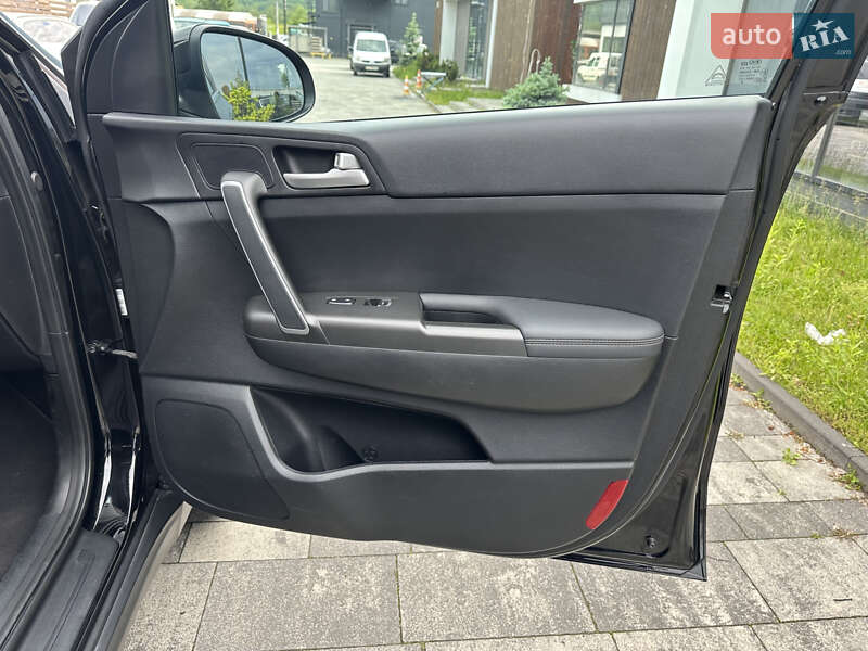 Внедорожник / Кроссовер Kia Sportage 2020 в Тячеве