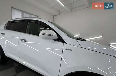 Внедорожник / Кроссовер Kia Sportage 2015 в 