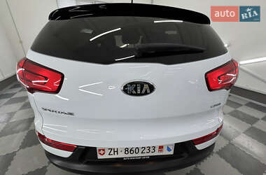 Внедорожник / Кроссовер Kia Sportage 2015 в 