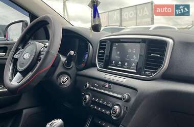 Внедорожник / Кроссовер Kia Sportage 2018 в 