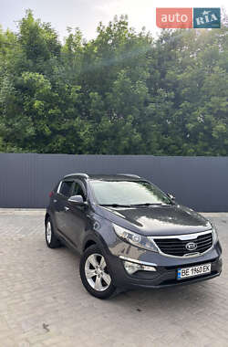 Позашляховик / Кросовер Kia Sportage 2010 в Миколаєві