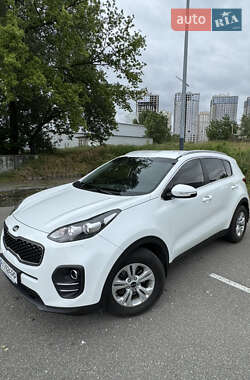 Внедорожник / Кроссовер Kia Sportage 2017 в Киеве