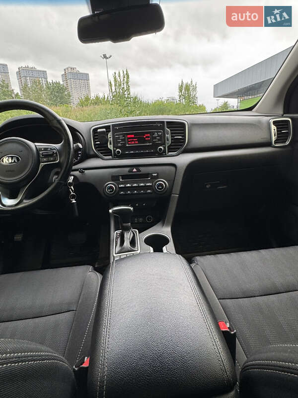 Внедорожник / Кроссовер Kia Sportage 2017 в Киеве