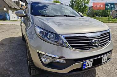 Внедорожник / Кроссовер Kia Sportage 2011 в Калуше