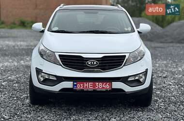 Внедорожник / Кроссовер Kia Sportage 2012 в 
