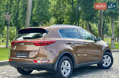Позашляховик / Кросовер Kia Sportage 2017 в 