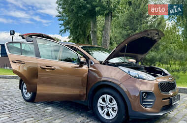 Позашляховик / Кросовер Kia Sportage 2017 в 