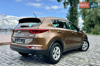 Позашляховик / Кросовер Kia Sportage 2017 в 