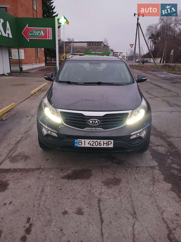 Внедорожник / Кроссовер Kia Sportage 2012 в Диканьке