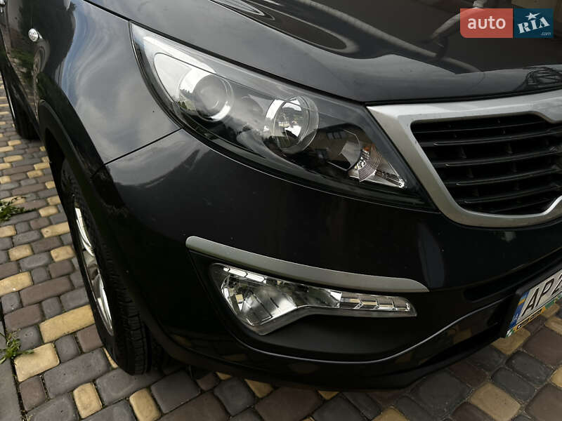 Внедорожник / Кроссовер Kia Sportage 2013 в Запорожье