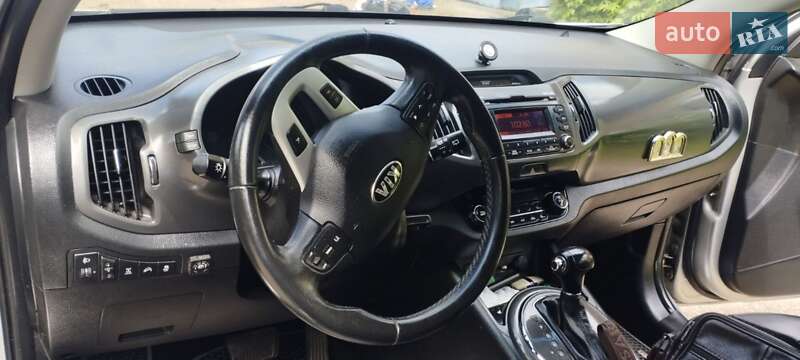 Позашляховик / Кросовер Kia Sportage 2013 в Коростені