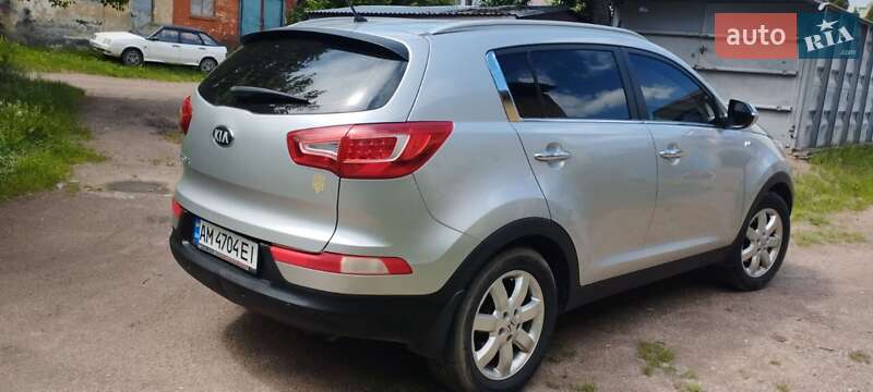 Позашляховик / Кросовер Kia Sportage 2013 в Коростені