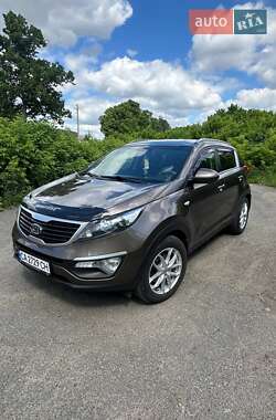 Внедорожник / Кроссовер Kia Sportage 2011 в Корсуне-Шевченковском