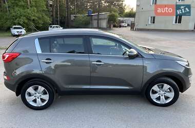 Внедорожник / Кроссовер Kia Sportage 2011 в 