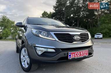 Внедорожник / Кроссовер Kia Sportage 2011 в 