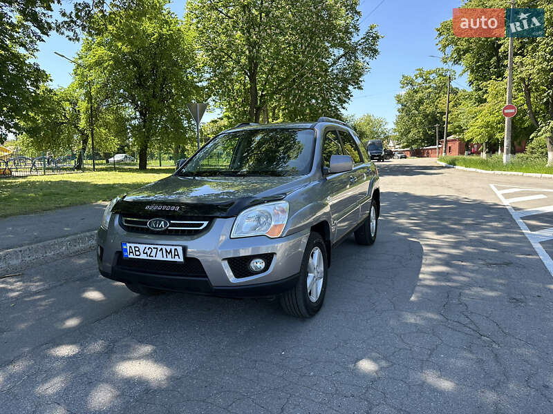 Позашляховик / Кросовер Kia Sportage 2009 в Вінниці