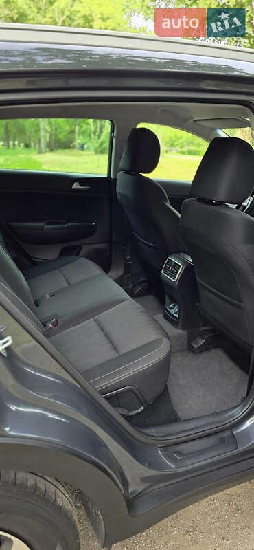 Внедорожник / Кроссовер Kia Sportage 2019 в Запорожье фото 16 Внедорожник / Кроссовер Kia Sportage 2019 в Запорожье