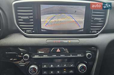 Позашляховик / Кросовер Kia Sportage 2021 в 