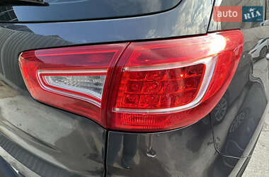 Позашляховик / Кросовер Kia Sportage 2012 в 