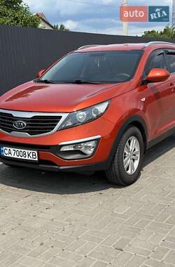 Внедорожник / Кроссовер Kia Sportage 2010 в Черкассах