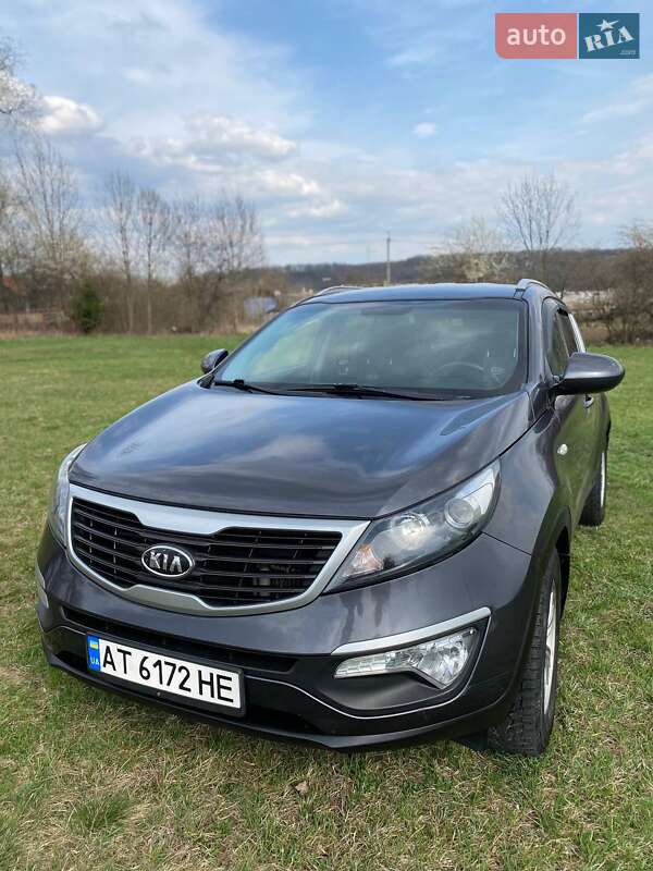 Внедорожник / Кроссовер Kia Sportage 2012 в Гвоздеце