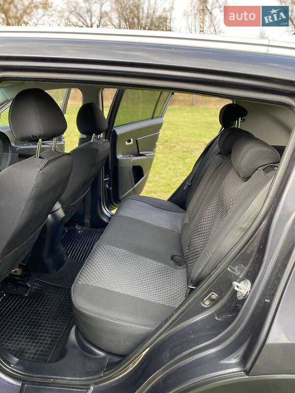 Внедорожник / Кроссовер Kia Sportage 2012 в Гвоздеце