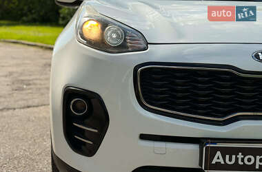 Позашляховик / Кросовер Kia Sportage 2015 в 