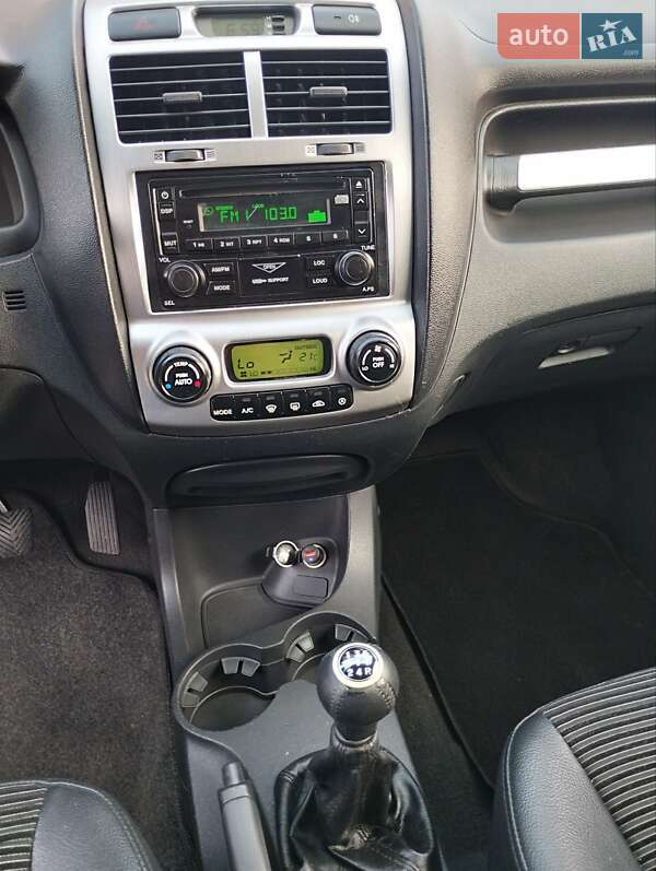 Внедорожник / Кроссовер Kia Sportage 2008 в Харькове