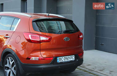 Внедорожник / Кроссовер Kia Sportage 2011 в 