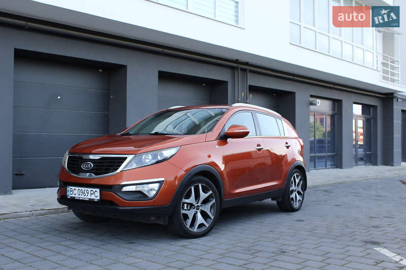 Внедорожник / Кроссовер Kia Sportage 2011 в 