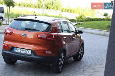 Внедорожник / Кроссовер Kia Sportage 2011 в 