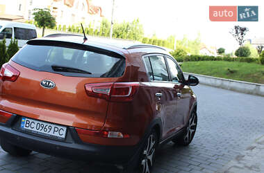 Внедорожник / Кроссовер Kia Sportage 2011 в 