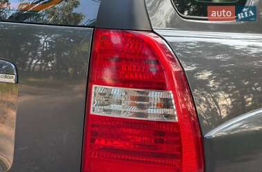 Позашляховик / Кросовер Kia Sportage 2008 в 