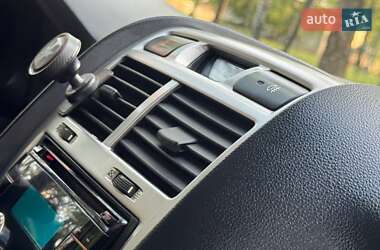 Позашляховик / Кросовер Kia Sportage 2008 в 