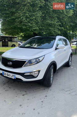 Внедорожник / Кроссовер Kia Sportage 2014 в 