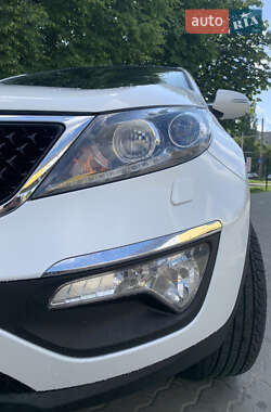Внедорожник / Кроссовер Kia Sportage 2014 в 