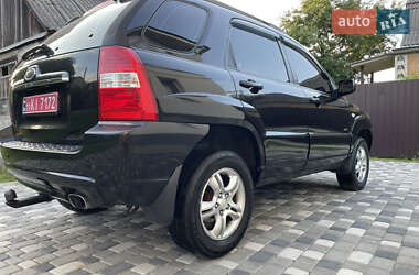 Внедорожник / Кроссовер Kia Sportage 2007 в 