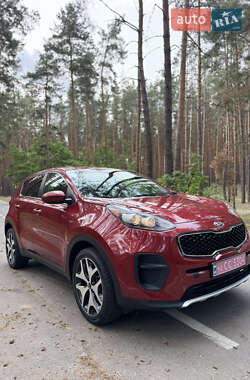 Позашляховик / Кросовер Kia Sportage 2018 в 