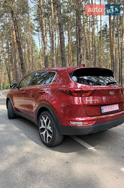 Позашляховик / Кросовер Kia Sportage 2018 в 