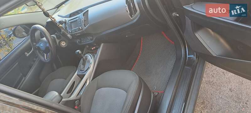 Внедорожник / Кроссовер Kia Sportage 2014 в Киеве