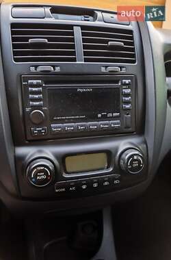 Внедорожник / Кроссовер Kia Sportage 2008 в 
