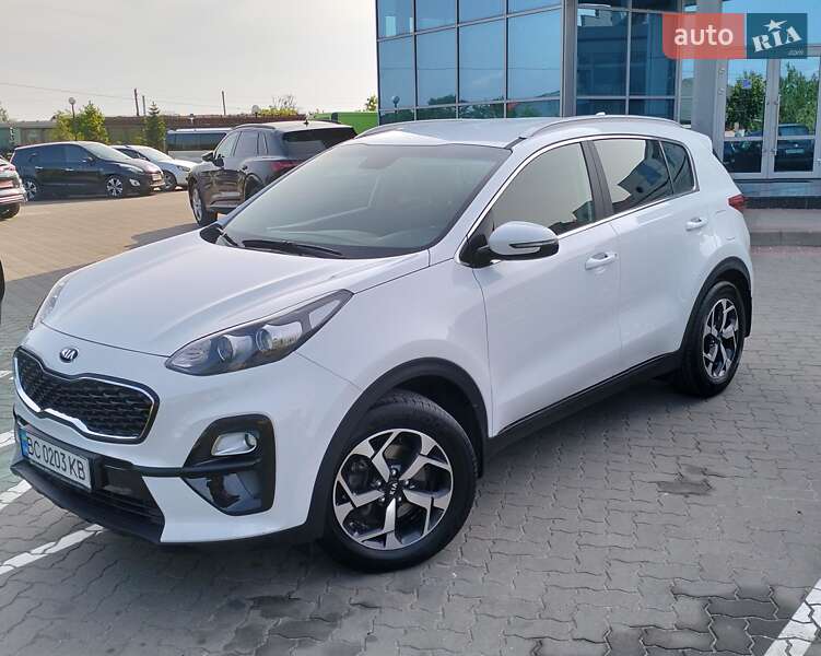 Позашляховик / Кросовер Kia Sportage 2019 в 