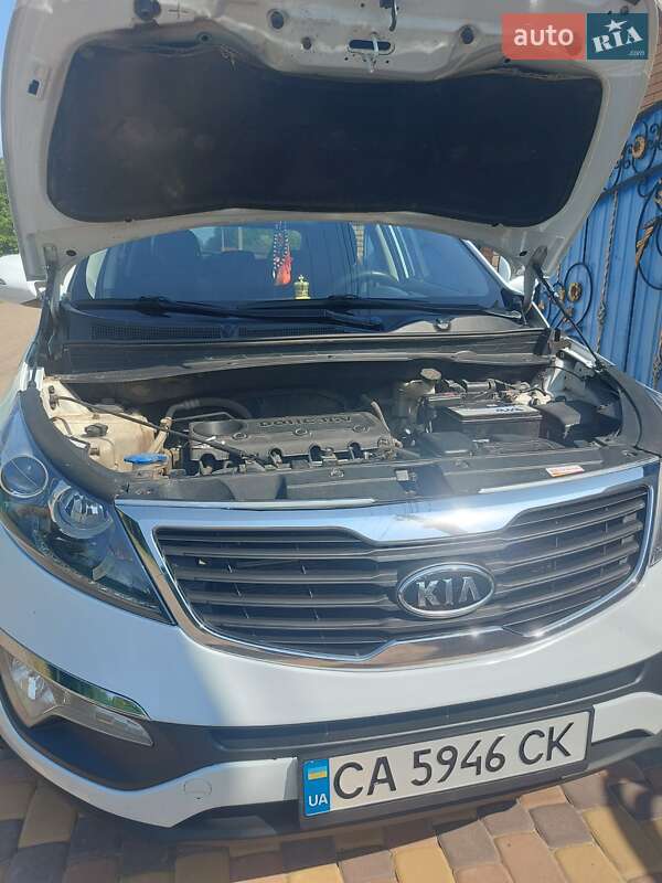 Позашляховик / Кросовер Kia Sportage 2012 в Смілі