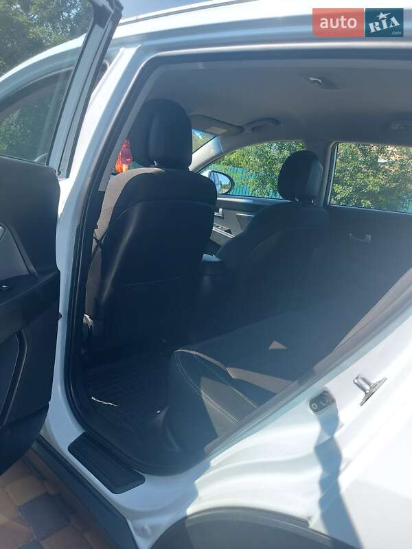 Позашляховик / Кросовер Kia Sportage 2012 в Смілі